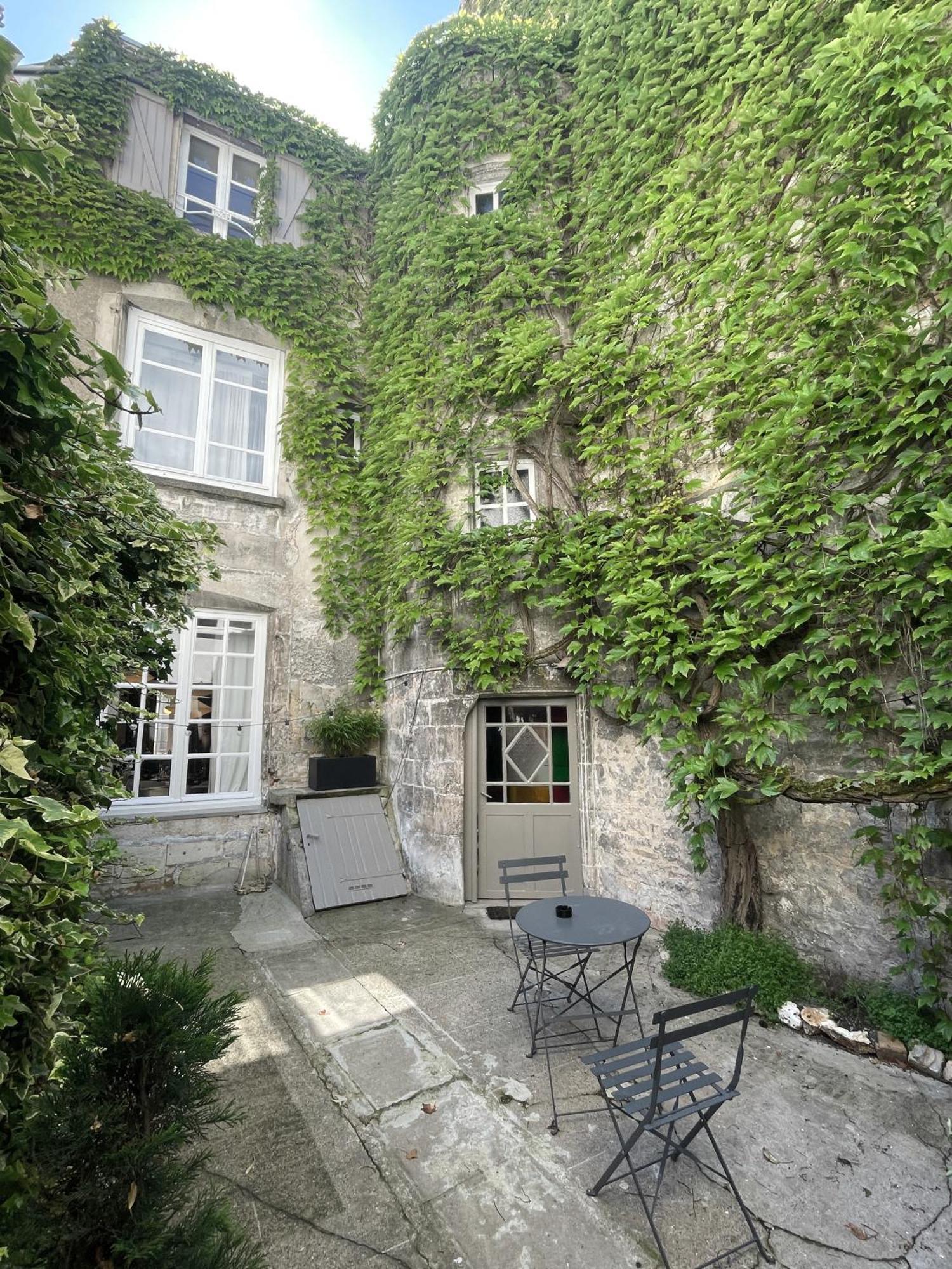 Sejours Maison Baluchon ショーモン エクステリア 写真